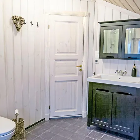 Knodden By Interhome * Madland